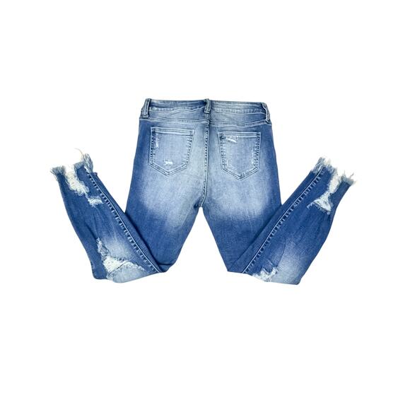 Cello- Light Wash Distressed Cut-Off Stretchy Jeans - Size 11/30 - Picture 2 of 6